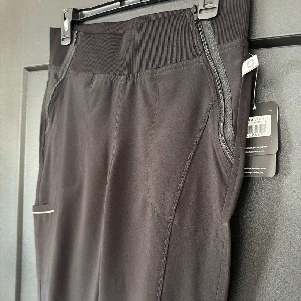 Women’s Cherokee Jogger Scrub Pants